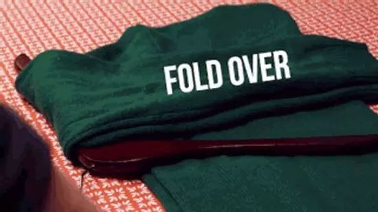 疊衣服這樣做最聰明，再多衣服也不怕→