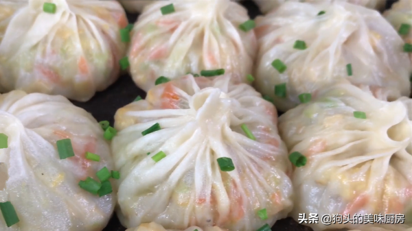 菜包子這樣做太香了,不發麵不擀麵,營養低脂,比肉吃還香 菜包子這樣做太香了,不發麵不擀麵,營養低脂,比肉吃還香