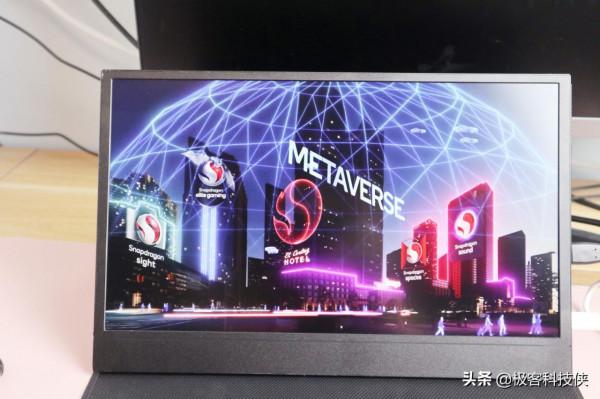 便攜顯示器如何選？安美特4K 15.6寸高畫質顯示器非你莫屬