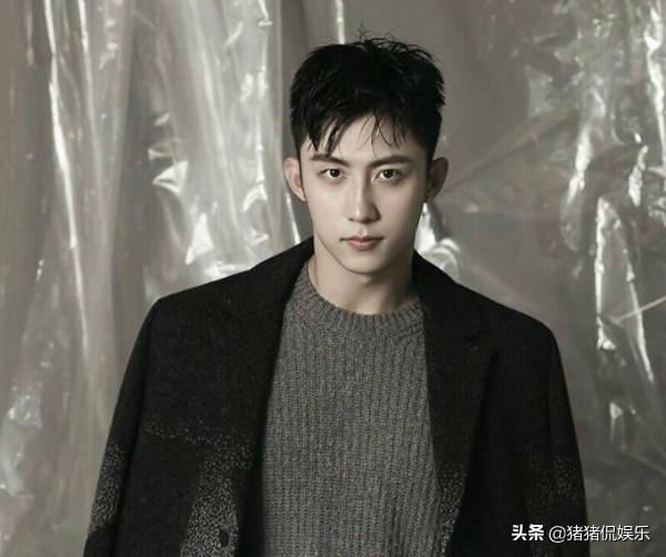 黃景瑜攜首部諜戰劇來襲，女主人選留懸念，金牌班底引人期待