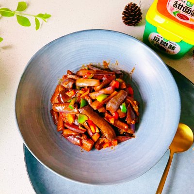 雙醬爆茄子這樣做,手殘黨也能當大廚 雙醬爆茄子這樣做,手殘黨也能當大廚