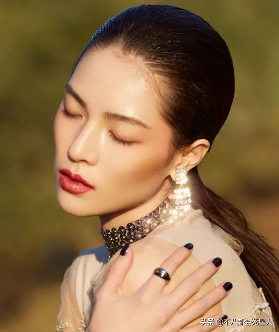 5位美商極高的女星，有的換頭精雕細琢，有的僅靠化妝彌補缺陷