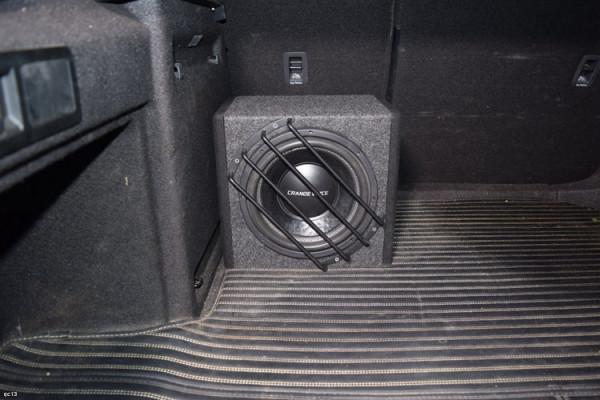 昆明吉普大指揮官汽車音響改裝，靚聲相伴——昆明發燒友汽車音響