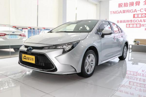 2021款雷凌,混動,操控容易上手,外觀我和媳婦都喜歡 2021款雷凌,混動,操控容易上手,外觀我和媳婦都喜歡