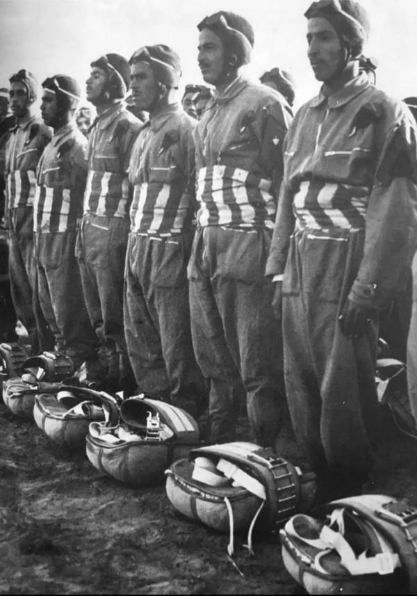 二戰中的義大利傘兵：被隆美爾和敵人英國同時稱讚的精銳部隊