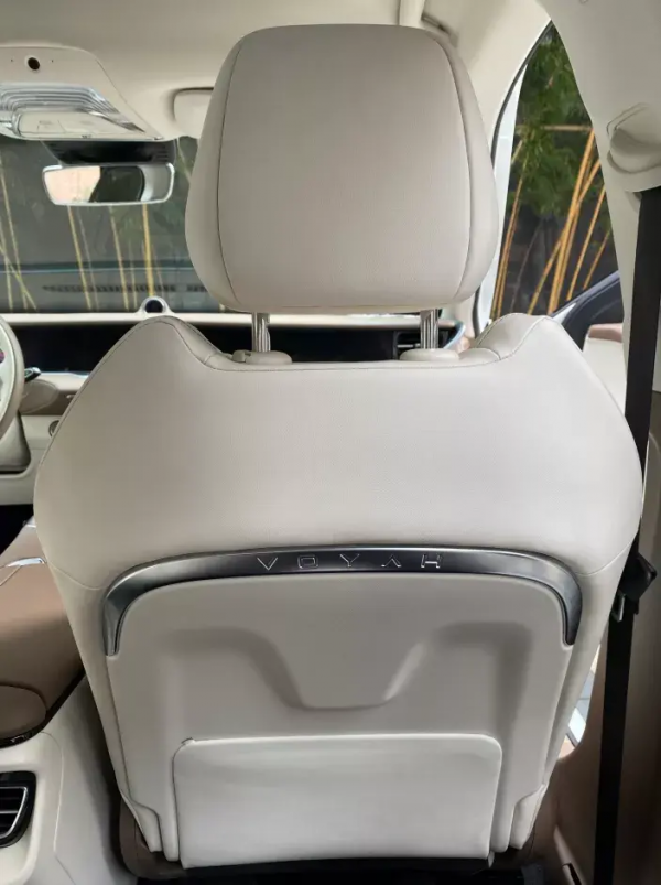 材料工程師體驗嵐圖FREE試裝車：主體已成形，細節再推敲