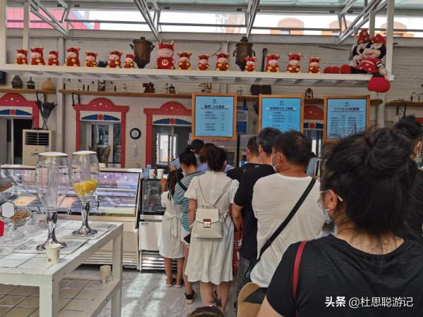 漢EV自駕新疆，打卡網紅景區伊寧六星街，排隊兩小時吃上冷飲