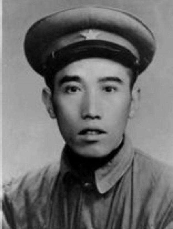 長津湖戰役，中美陣亡的最高軍官分別是誰？美軍的死得很蹊蹺