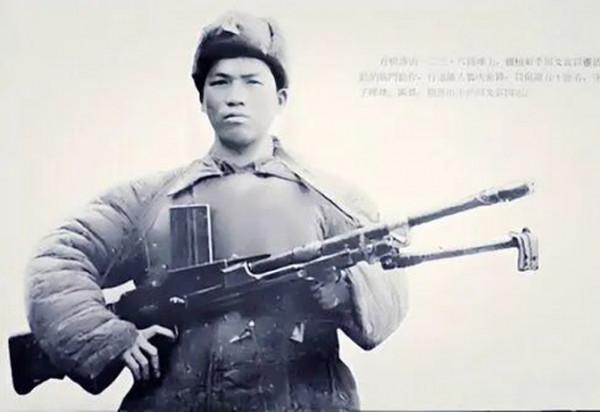 戰鬥英雄田文富：1人擊退美軍4次進攻，殲敵50多人，死前留下遺憾