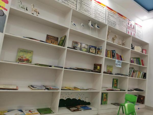 糟糕、抓狂、崩潰的一個週末帶娃的早上