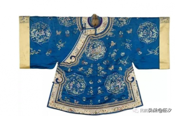 “輕奢藍”輕奢風格，看一次就想擁有它，品味其與眾不同的格調