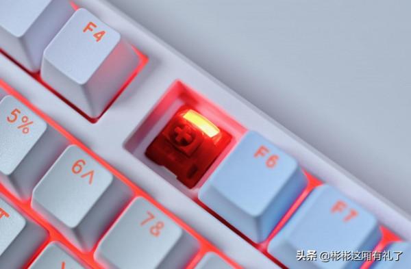 白•「白色控」不可錯過的桌面好物分享評測