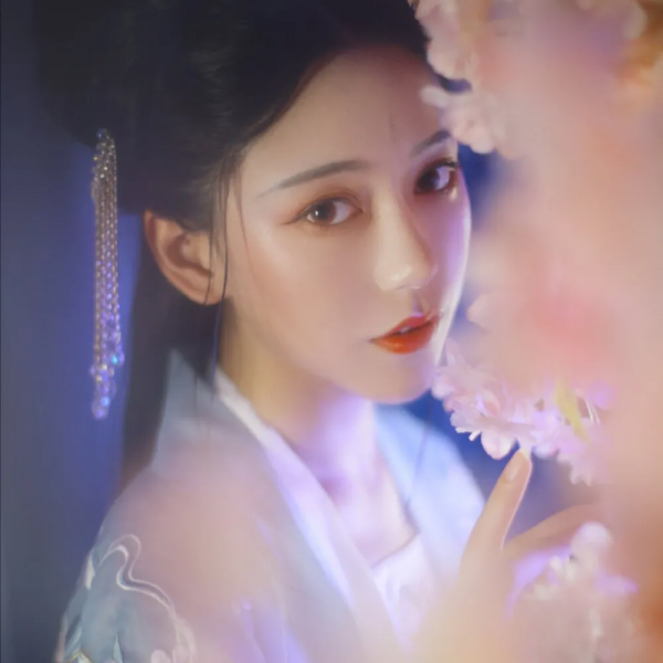 一眼愛上的古風動漫真人頭像，高質量無水印