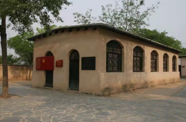 1949年，葉劍英提議把中南海作為中央辦公地點，毛澤東為何不同意