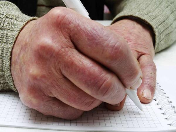 沒事搓搓手，有保健的效果，或能收穫這7個好處，不妨試試