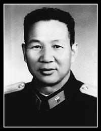 志願軍首批入朝的18個師長，在1955年都被授予什麼軍銜