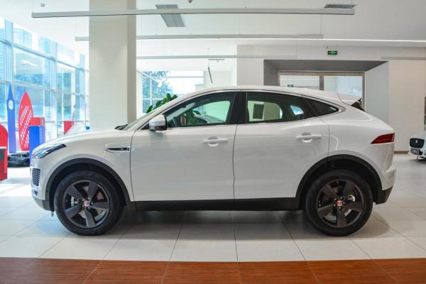 體驗捷豹E-PACE，緊湊型SUV，外觀個性，249馬力動力充沛