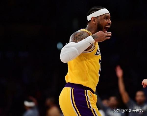 突發！湖人尼克斯達成3換2交易，歐文正式復出，火箭宣佈兩個決定