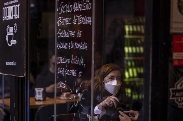 應對奧密克戎 歐洲多國收緊&OpenCurlyDoubleQuote;口罩令&rdquo;