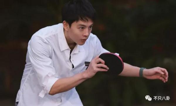 不是吧!神仙愛情裡居然吃出了狗血三角戀瓜? 不是吧!神仙愛情裡居然吃出了狗血三角戀瓜?