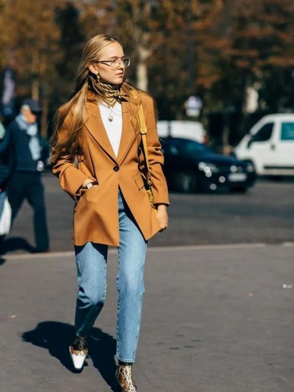 藍色，永不過時的高階感