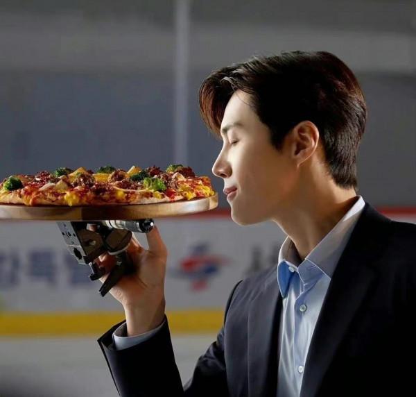 金宣虎承認爆料，向前女友道歉，網友：紅的速度趕不上糊的