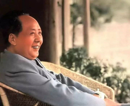 毛主席3次登上故宮城牆，卻堅決不進去遊覽，背後有何隱情？