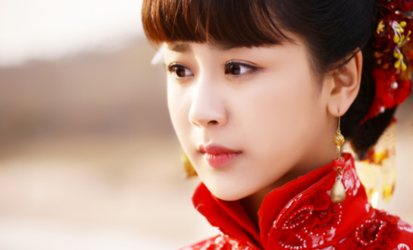 女星為減肥有多拼？有人米飯按粒吃，有人靠番茄度日，有人只喝水