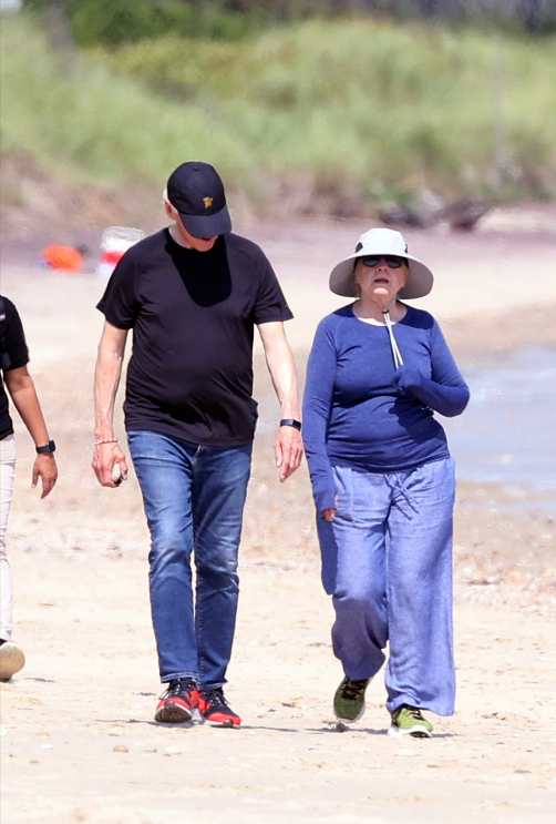 萊溫斯基：年輕時情迷克林頓，她以為的愛情，不過是對方的調味品