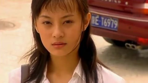 向海清:被孫儷資助4年,上大學後寫6000字控訴:她太摳了 向海清:被孫儷資助4年,上大學後寫6000字控訴:她太摳了