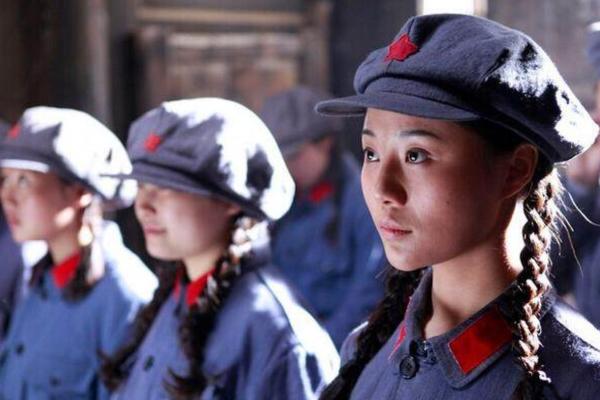 劉少奇的第三任夫人：一位走完長征的巾幗女傑，建國後成法學家