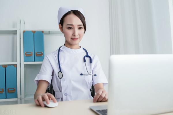 專科生、往屆生可報的&OpenCurlyDoubleQuote;鐵飯碗&rdquo;崗位，門檻比較低，考上有編制