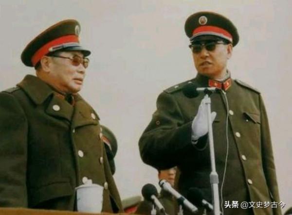 1988年實行新軍銜制，濟南軍區正、副司令員，授予什麼軍銜？