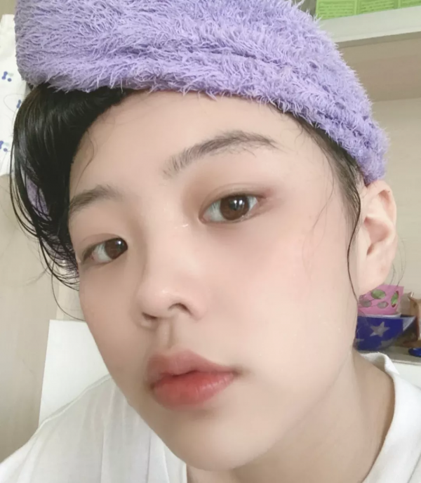 網紅“沉浸式護膚”,毀了多少中國女孩? 網紅“沉浸式護膚”,毀了多少中國女孩?