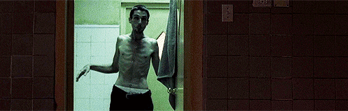 因演戲而備受折磨的演員:《閃靈》女主差點崩潰,貝爾2周瘦57斤 因演戲而備受折磨的演員:《閃靈》女主差點崩潰,貝爾2周瘦57斤