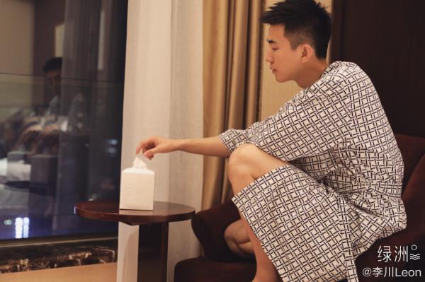 李川：“婁藝瀟”男友？從主持人到演員，參演《皓鑭傳》近20部劇