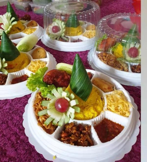 印尼人吃的生日蛋糕很特別，是鹹的