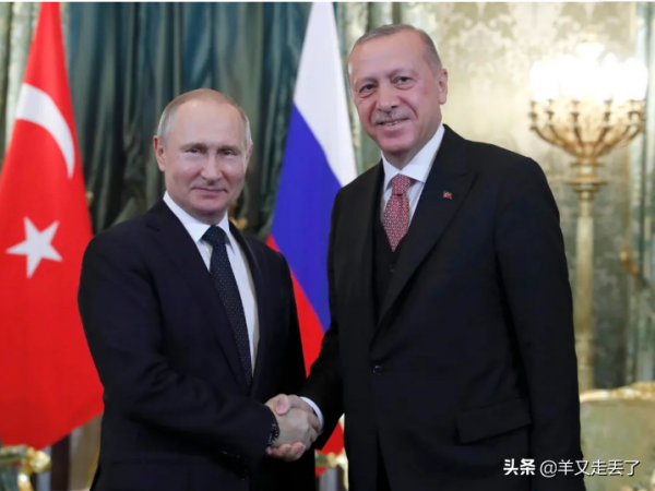 10月25日，土耳其採購F-16，波蘭猛批歐盟，中國震撼發聲