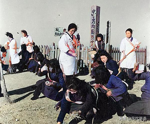 老照片:80多年前,那些身穿和服在中國土地上招搖的日本女子 老照片:80多年前,那些身穿和服在中國土地上招搖的日本女子