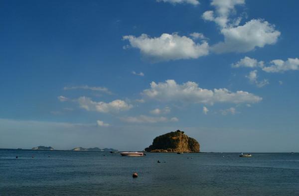 遼寧一景點，名字像是在搞笑，景色令人樂而忘返，美麗似仙境