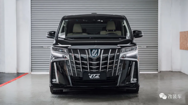 未成年高中生打造素雅埃爾法,全身名牌改件加起來超過16萬 未成年高中生打造素雅埃爾法,全身名牌改件加起來超過16萬