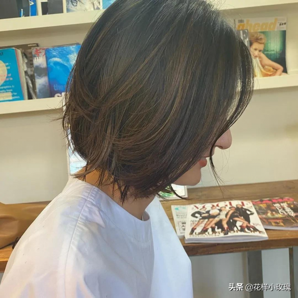 五六十歲不想有“大媽感”？看52歲的福岡佳子，優雅又減齡