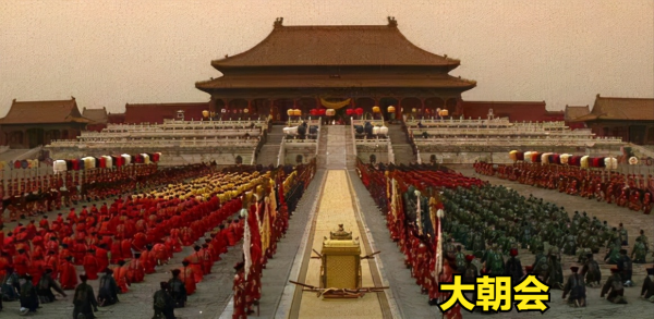 百官上朝要三呼萬歲，朱元璋：太虛了，一定要改