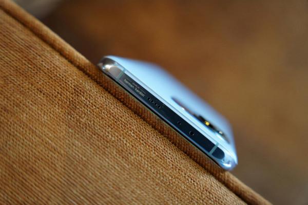 無奈降至3599元,驍龍888+2K屏+無線充電,小米11也不香了? 無奈降至3599元,驍龍888+2K屏+無線充電,小米11也不香了?