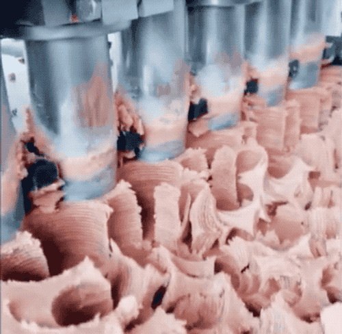 山楂卷是怎麼搓的卷，而山楂片又是怎麼切的小圓片？