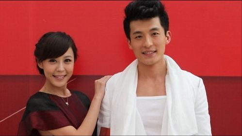 愛情公寓男演員現狀:2人娶了搭檔,2人暴瘦20斤,1人出國讀碩士 愛情公寓男演員現狀:2人娶了搭檔,2人暴瘦20斤,1人出國讀碩士