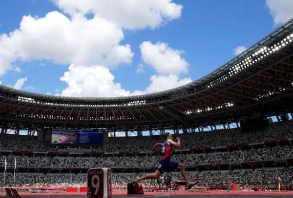 在你我最熟悉的場地，每一滴汗水都是一個故事