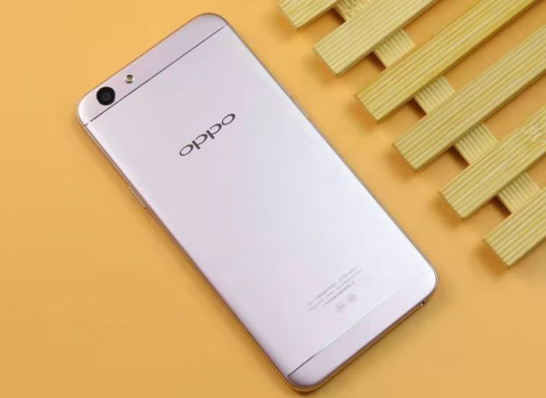 講述一個高三媽媽的陪讀故事:發現兒子手機裡面的秘密 講述一個高三媽媽的陪讀故事:發現兒子手機裡面的秘密