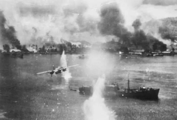 美B17轟炸機有多強?被擊中121處,沼澤地裡躺30年狀態依舊很好 美B17轟炸機有多強?被擊中121處,沼澤地裡躺30年狀態依舊很好