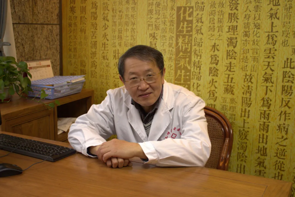 頸椎病有多要命？頸椎疼痛、頭暈手麻者有救了